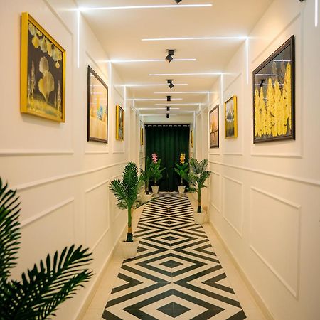 Agrah Stay - Kasa Lusso Stay Фаридабад Экстерьер фото