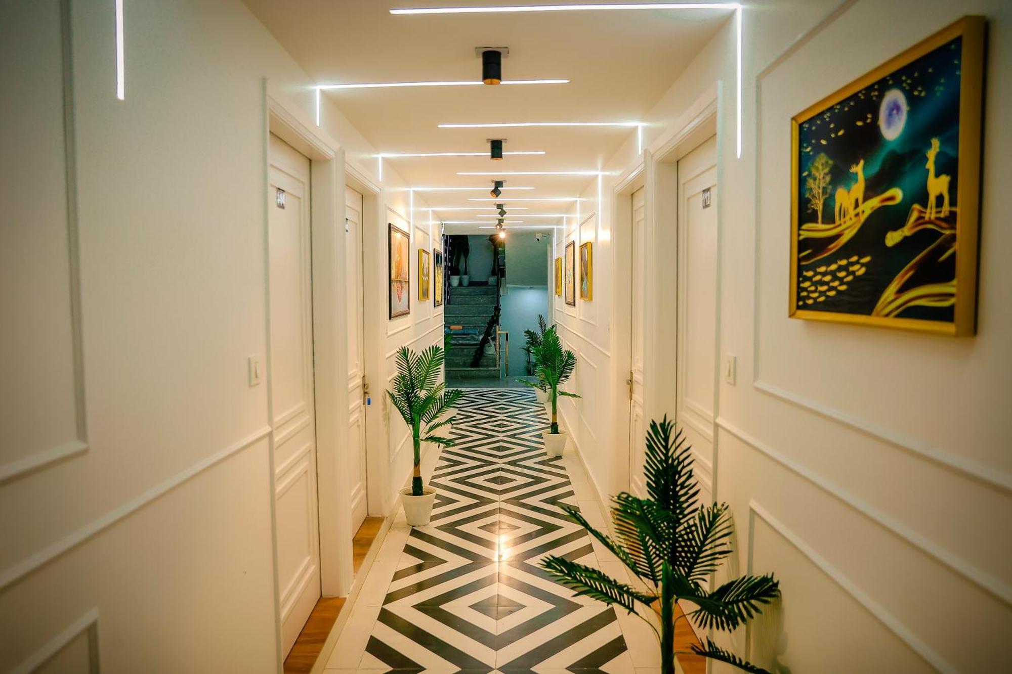 Agrah Stay - Kasa Lusso Stay Фаридабад Экстерьер фото