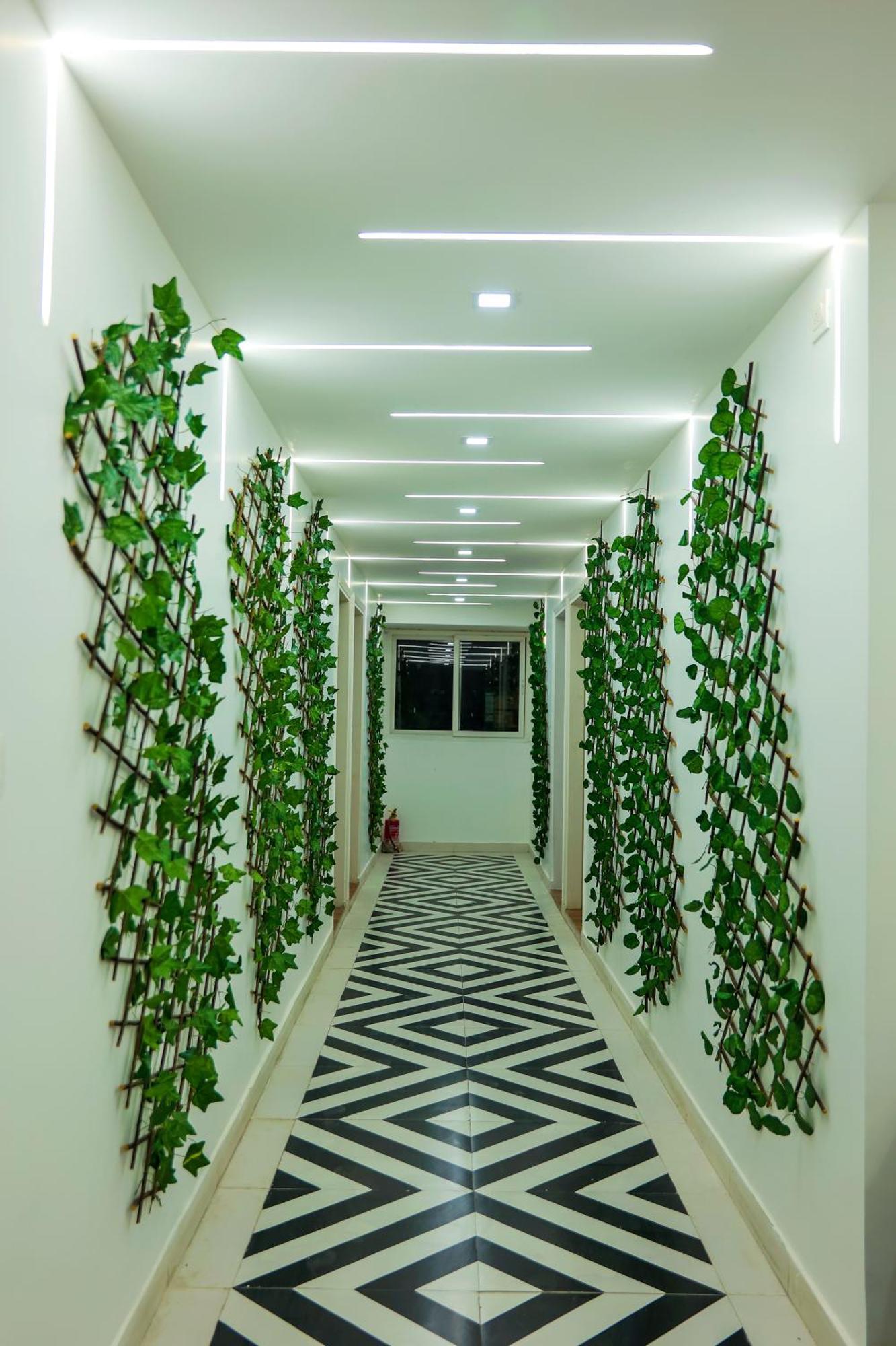 Agrah Stay - Kasa Lusso Stay Фаридабад Экстерьер фото